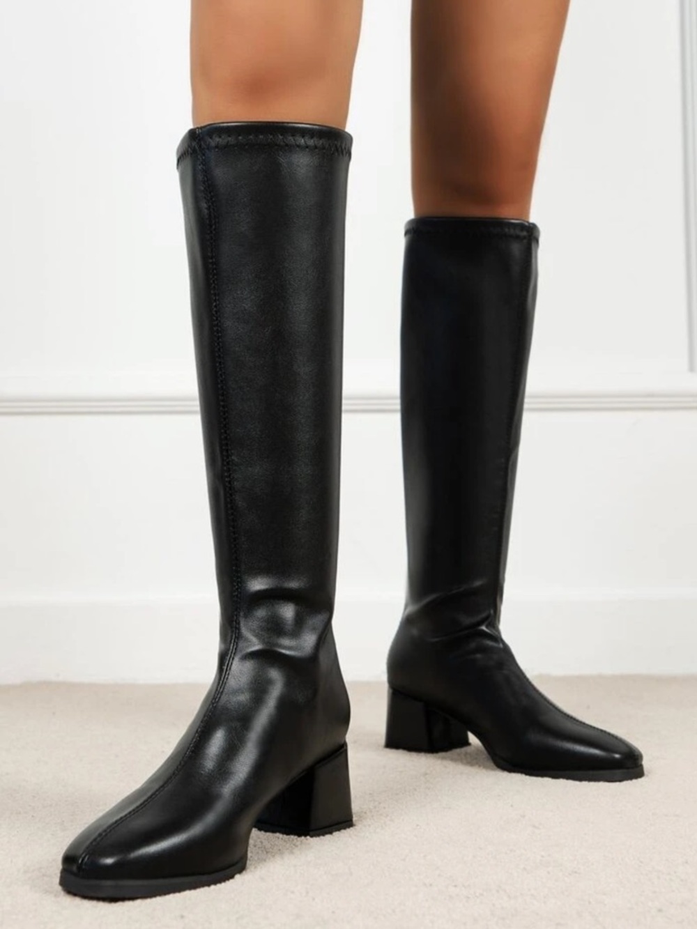 Black Knee-High Block Heel Boots - 9.5 - Picture 3 of 5